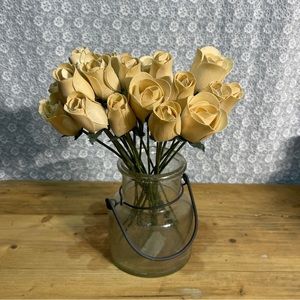 Bunch of wooden roses